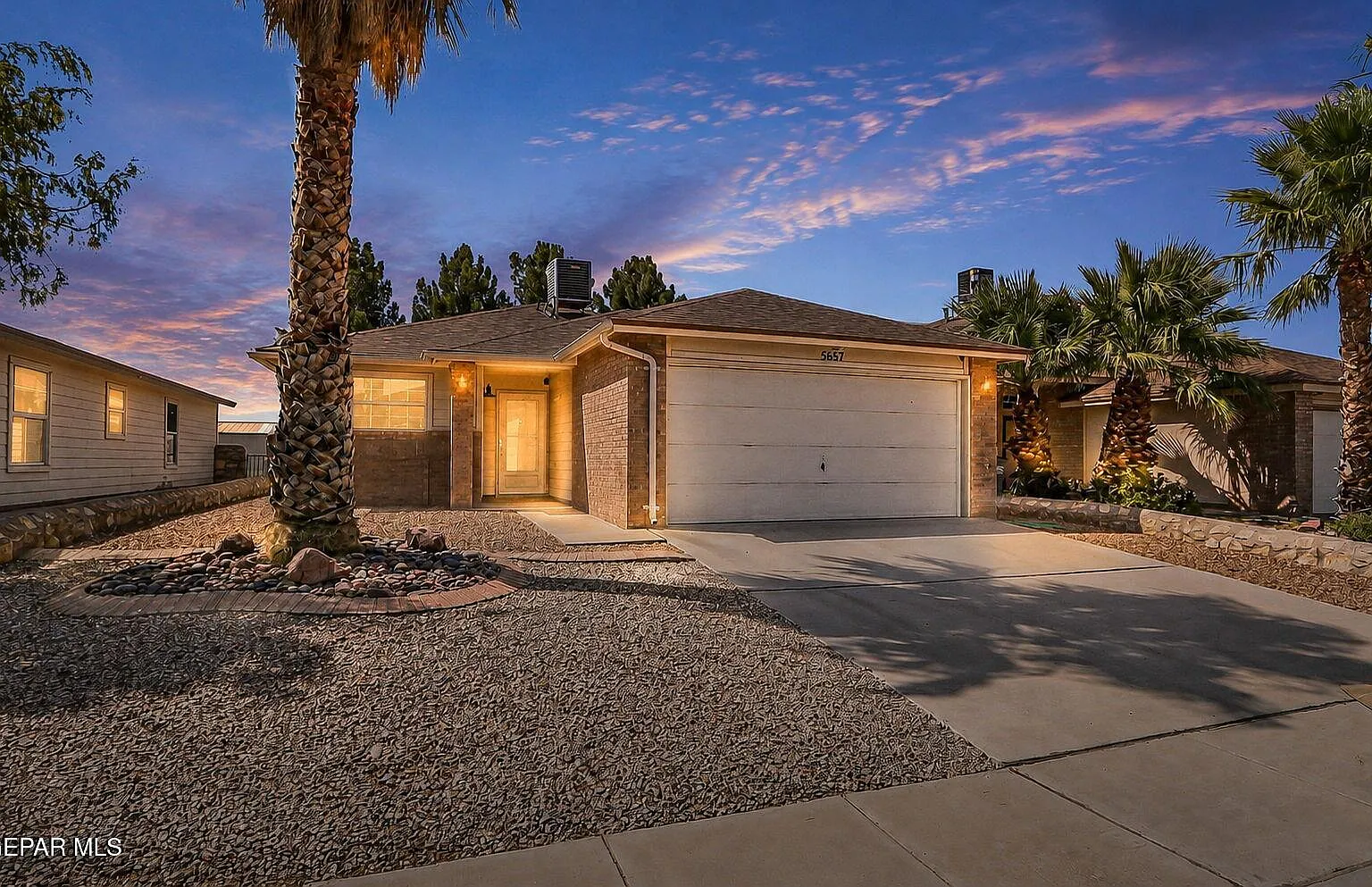 3 bed, 2.0 bath, 1251 sqft, $1,500 — Photo 4