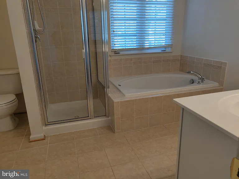 4638 Odessa Dr — Photo 21