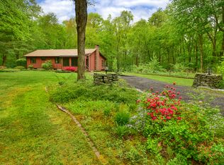 309 Jagger Ln, Hebron, CT 06248
