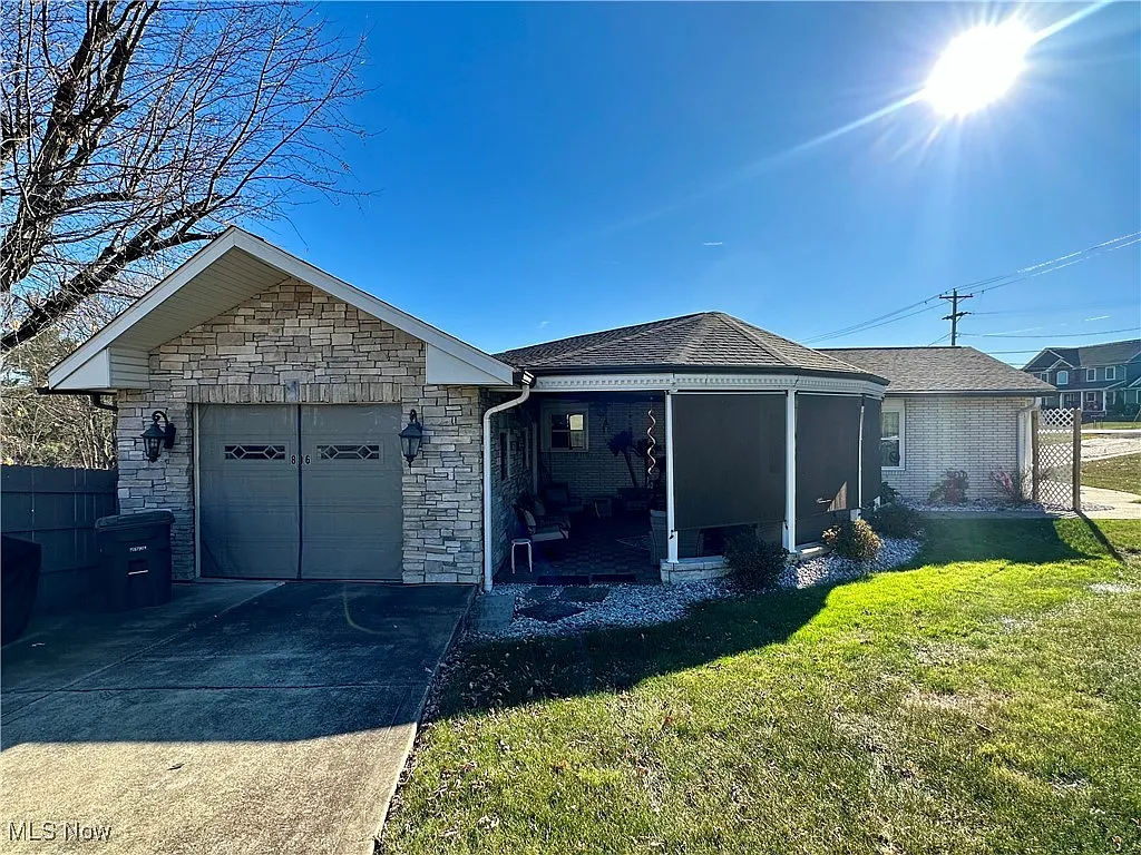 806 Bantam Ridge Rd photo 1