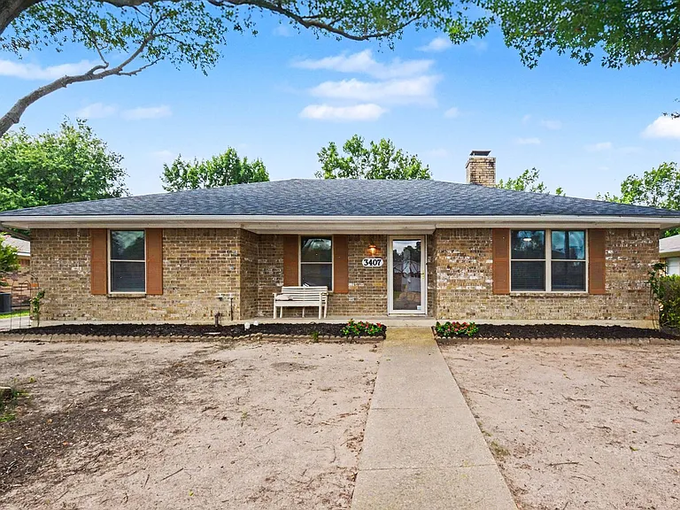 3407 Tipps Dr — Photo 1