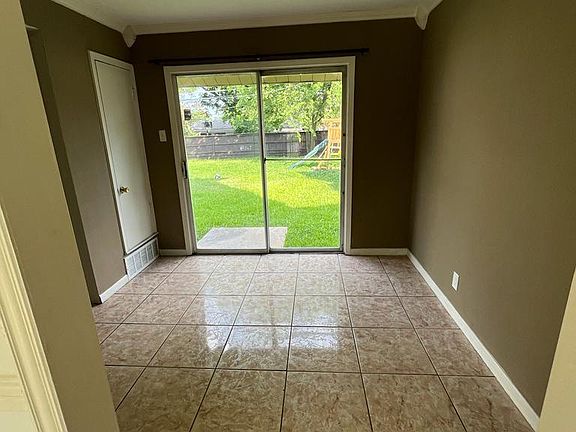 4th image of 3614 Byrd Dr