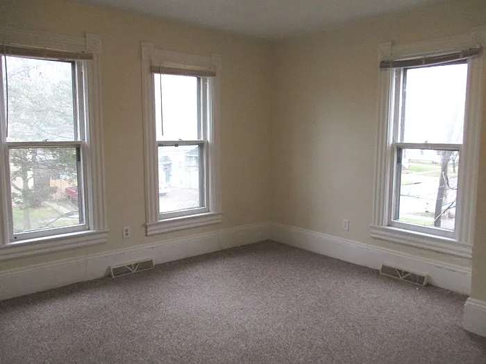 1118 Jefferson Ave #3 — Photo 7