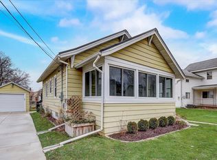 224 S Main St, Oregon, WI 53575