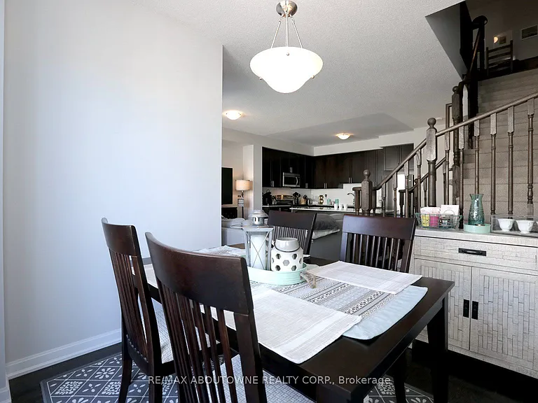 165 Hampshire Way #126 — Photo 12