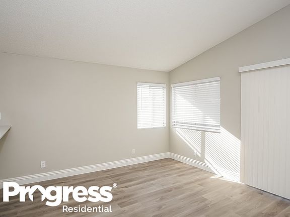 5th image of 5127 Zapata Ln