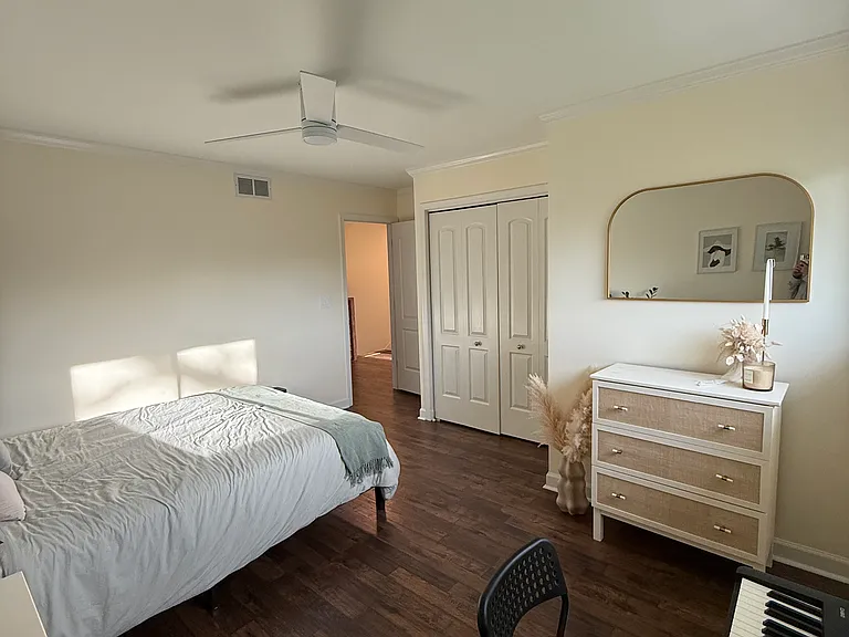 315 N Linden St — Photo 12