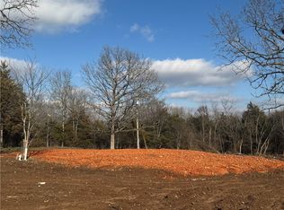 13004 S Rocky Hill Rd, Prairie Grove, AR 72753