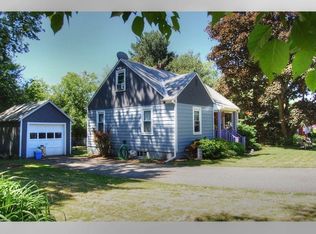 89 Hadley Rd, South Burlington, VT 05403