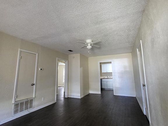 5th image of 1106 Williamson Dr