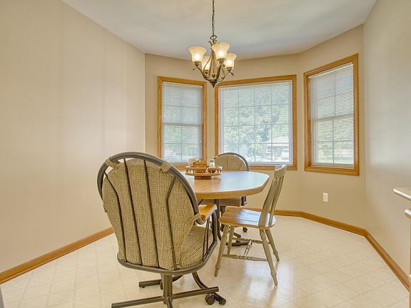 4th image of 1191 Griffin Lake Ave