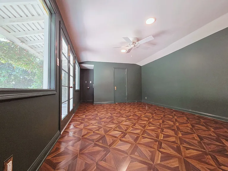 Recreation/Laundry Room