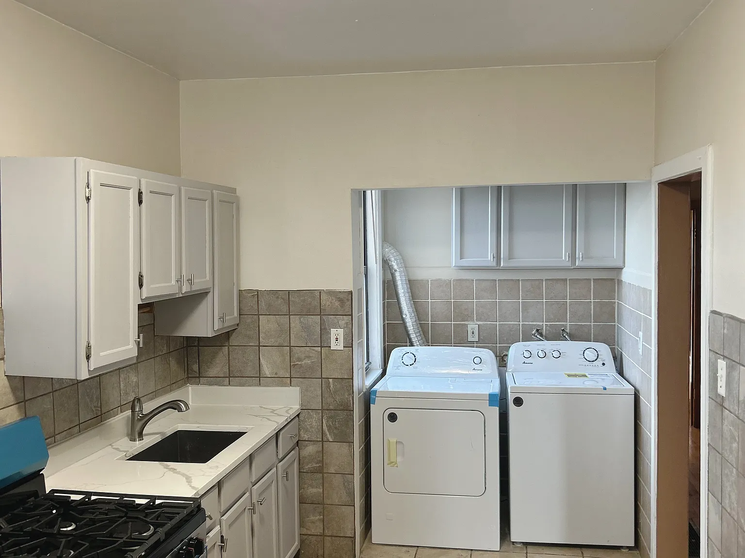 3 bed, 1900 sqft, $1,950 — Photo 4