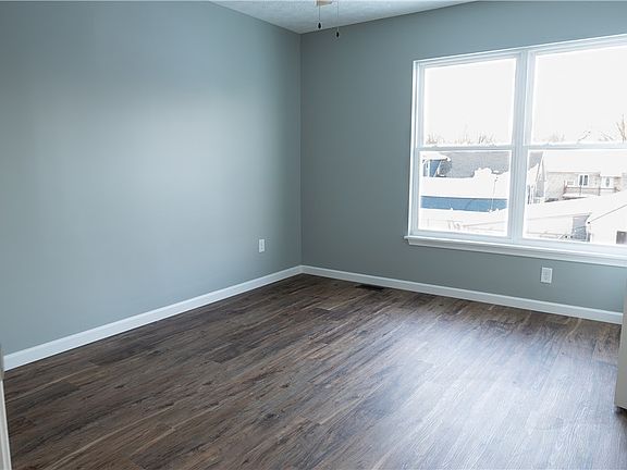 5th image of 161 High St