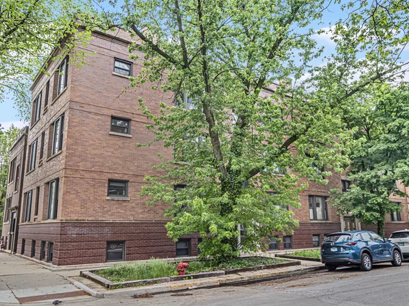 1954 W Newport Ave APT 3, Chicago, IL 60657