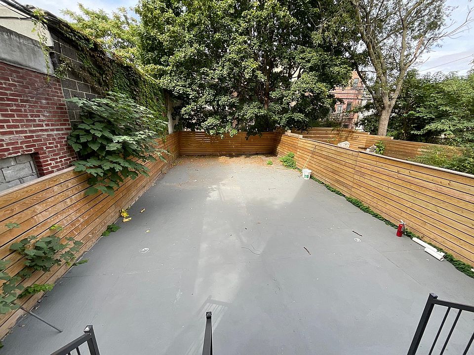 1st image of 627 Prospect Pl Floor 2