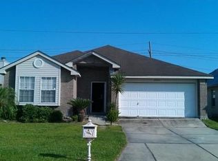 2001 N Village Green St, Harvey, LA 70058