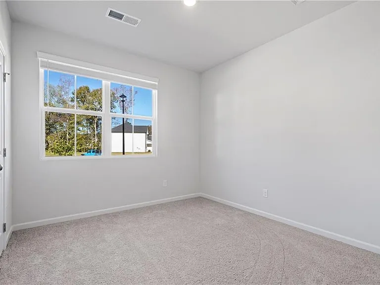 785 Summerwood Ln — Photo 18