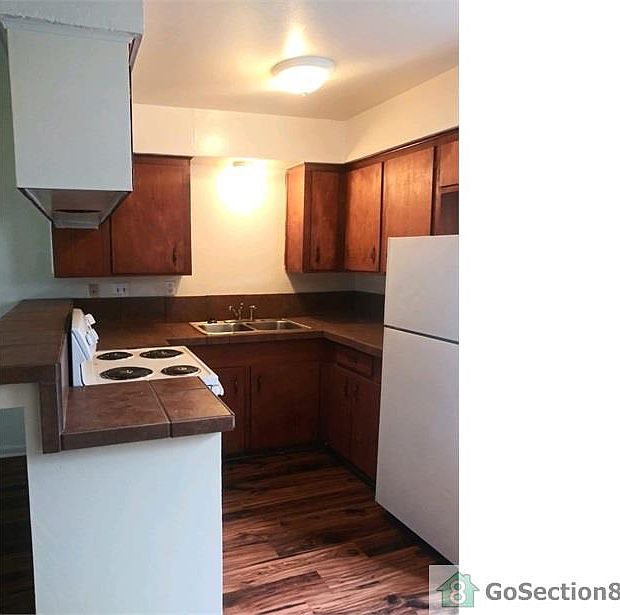 1st image of 308 E Walker St APT 7