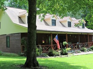 199 Cove Branch Rd, Byrdstown, TN 38549