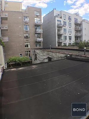 Rented by Bond New York | media 35