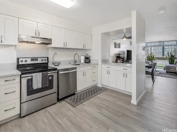 500 University Ave APT 708, Honolulu, HI 96826