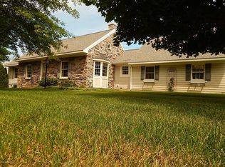 10392 W Clarksville Rd, Clarksville, MI 48815