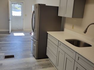 8 Church St SUITE 2, Merrimac, MA 01860