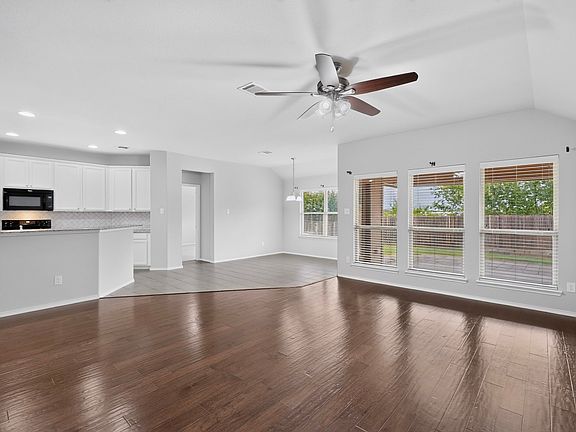 4th image of 13008 Palancar Dr
