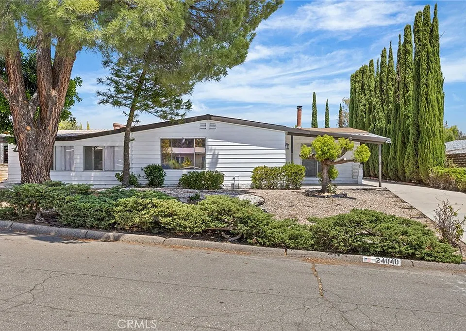 24040 Wheatfield Cir