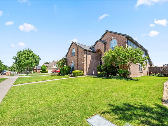 4th image of 4129 Amhurst Dr