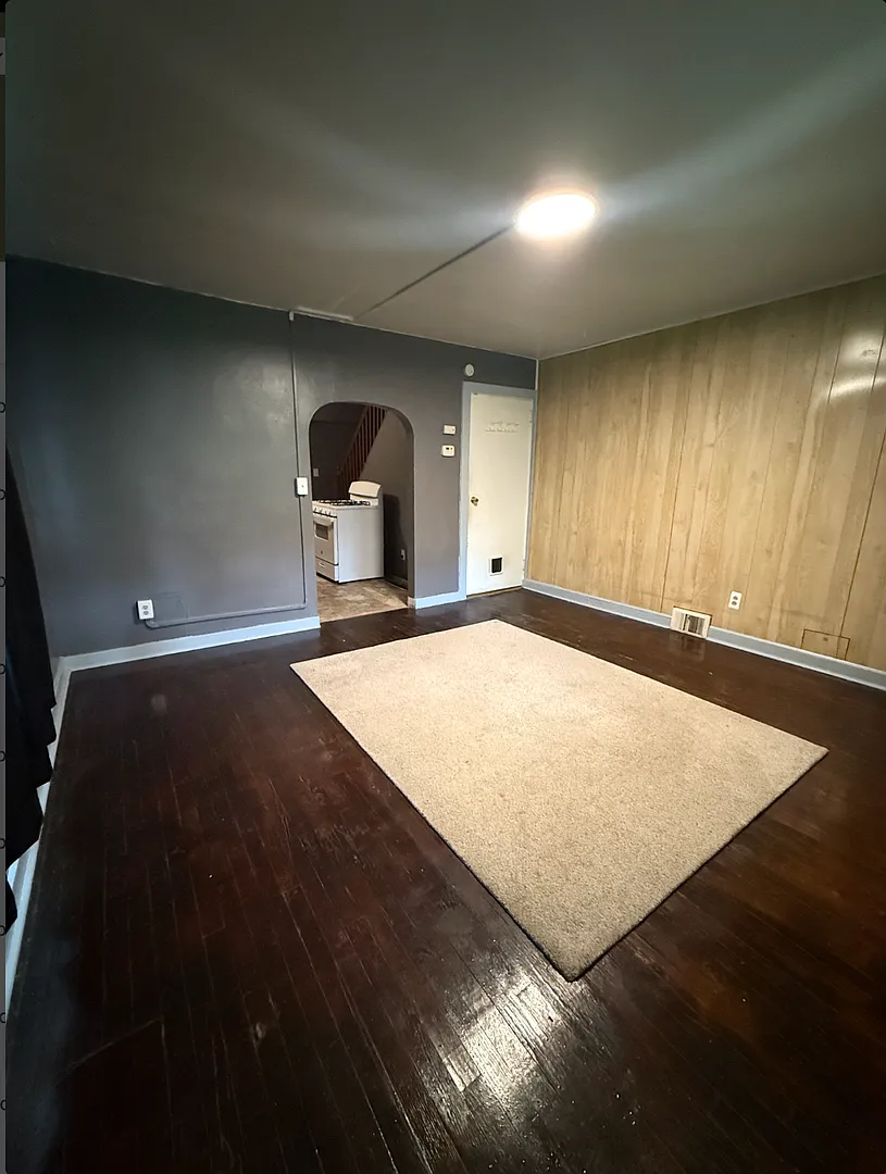 127 Linhart — Photo 4