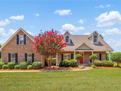 5397 NW School Rd, Greensboro, NC, 27409