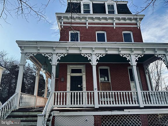 2nd image of 4213 Massachusetts Ave
