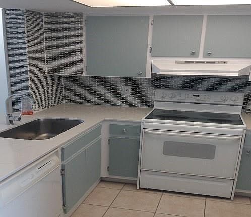 2nd image of 1101 Crystal Lake Dr APT 202