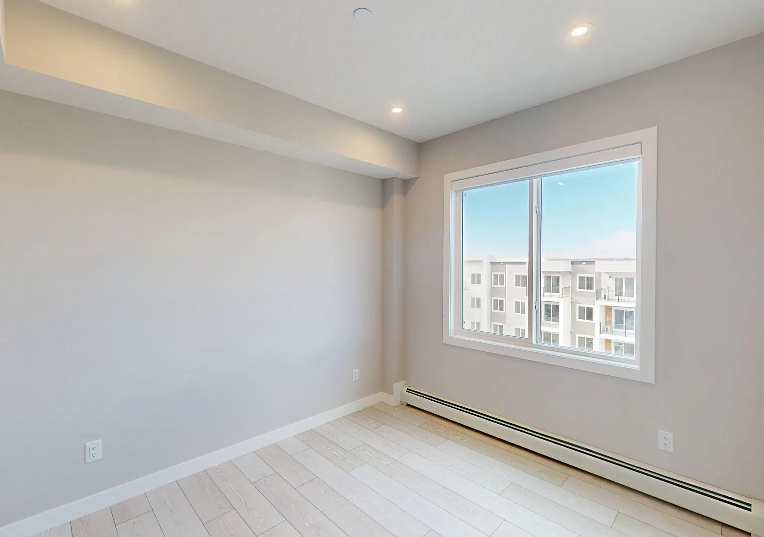 3505, 150 Carrington Gate NW — Photo 3