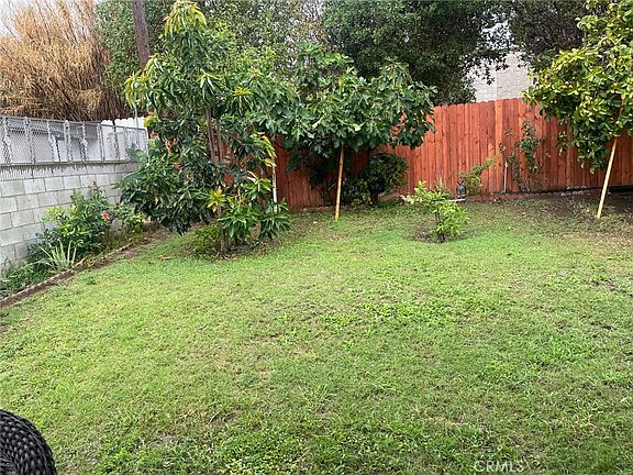 3rd image of 23327 Orchard Ave