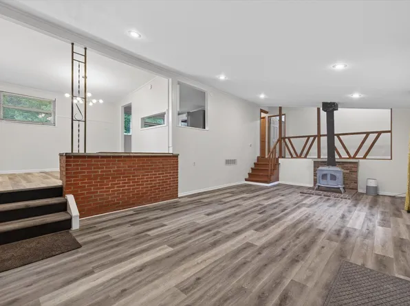 3401 E Bethel Ln, Bloomington, IN 47408