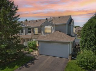 2754 Wagon Wheel Trl, Chaska, MN 55318