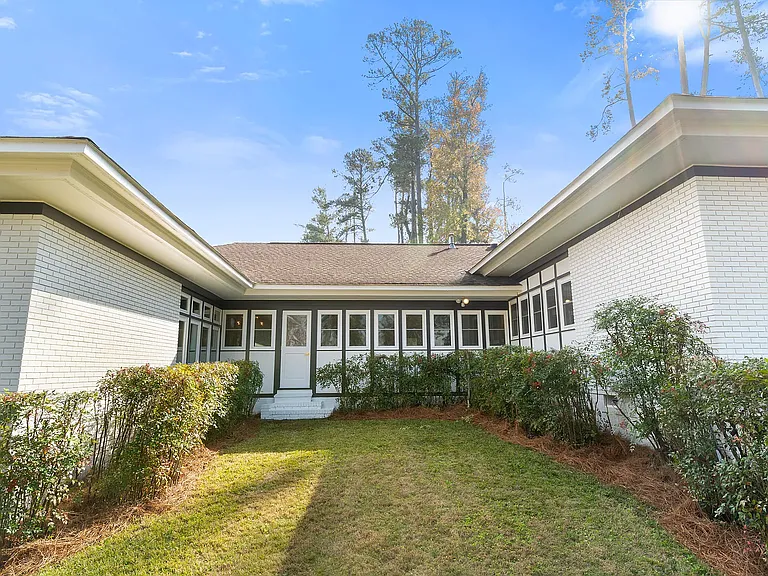 2213 Dartmouth Rd — Photo 26