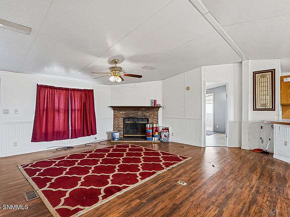 4th image of 218 Archangel Way