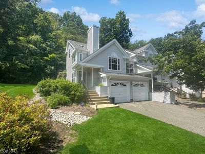 51 Rushmore Ln, Hackettstown, NJ, 07840