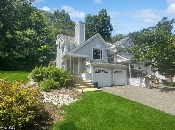 51 Rushmore Ln, Allamuchy Twp., NJ 07840