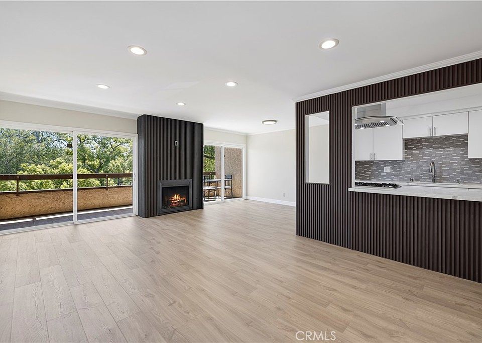 1st image of 444 Piedmont Ave Unit 216