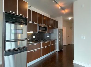 660 W Wayman St UNIT 704, Chicago, IL 60661