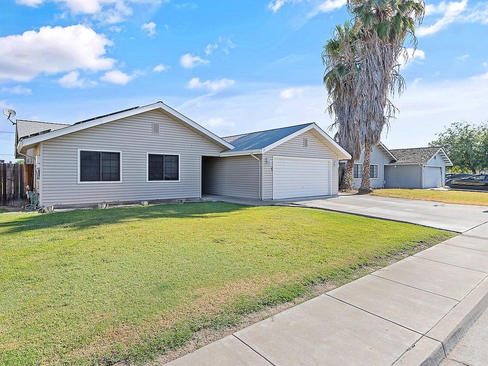 1st image of 836 Sherry Court