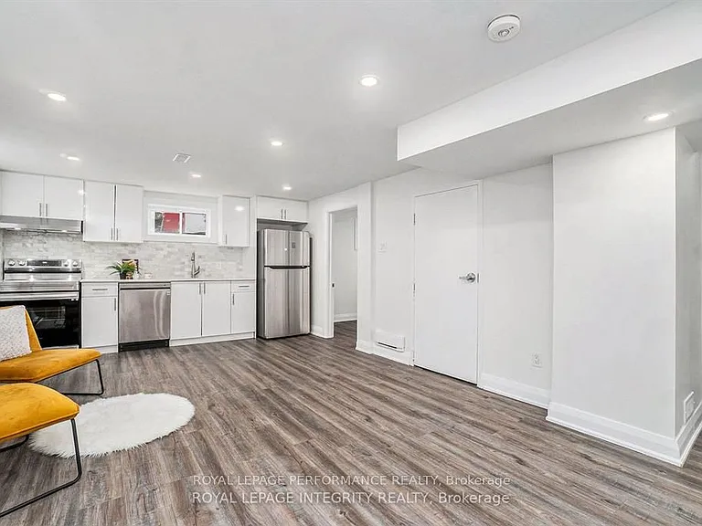 26 B Majestic Dr — Photo 6