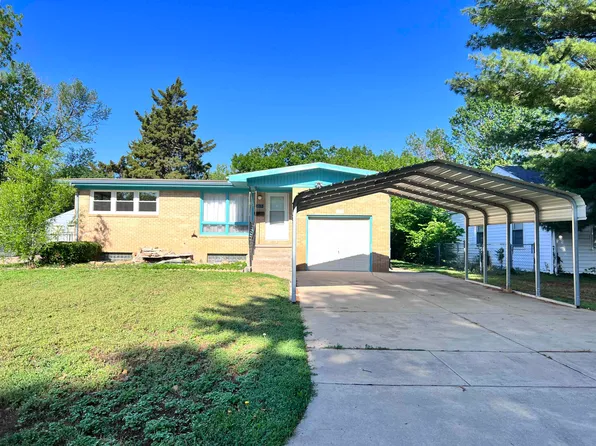 2115 S Grove St, Wichita, KS 67211