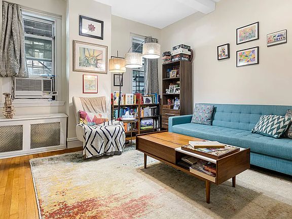 3rd image of 200 W 108th St APT 1A
