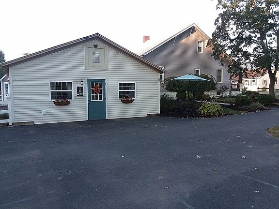 576sf finished outbuild 